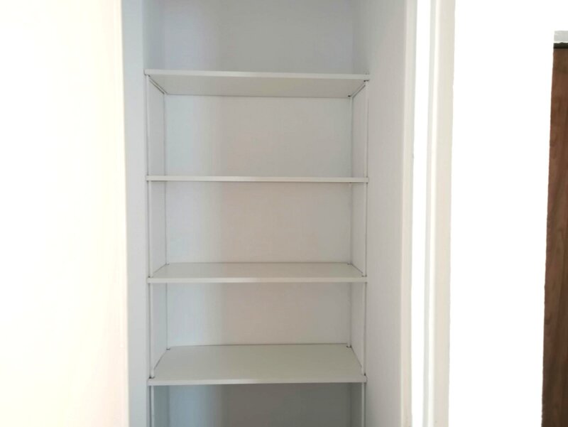 Basarabia/ Costin Georgian Apartament 2 camere decomandate, Etaj 1,